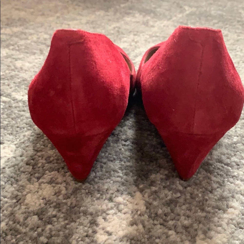 Shoes - Picture 4 of 6